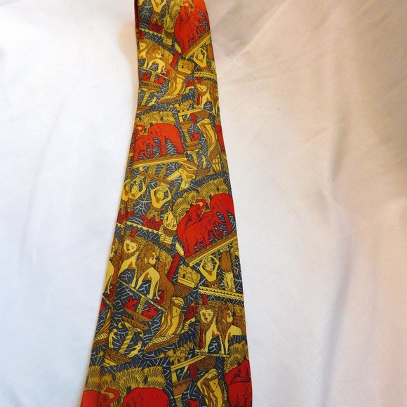 Hermes Animal Pattern Silk Tie Made in France 7374 PA - Picture 1 of 8